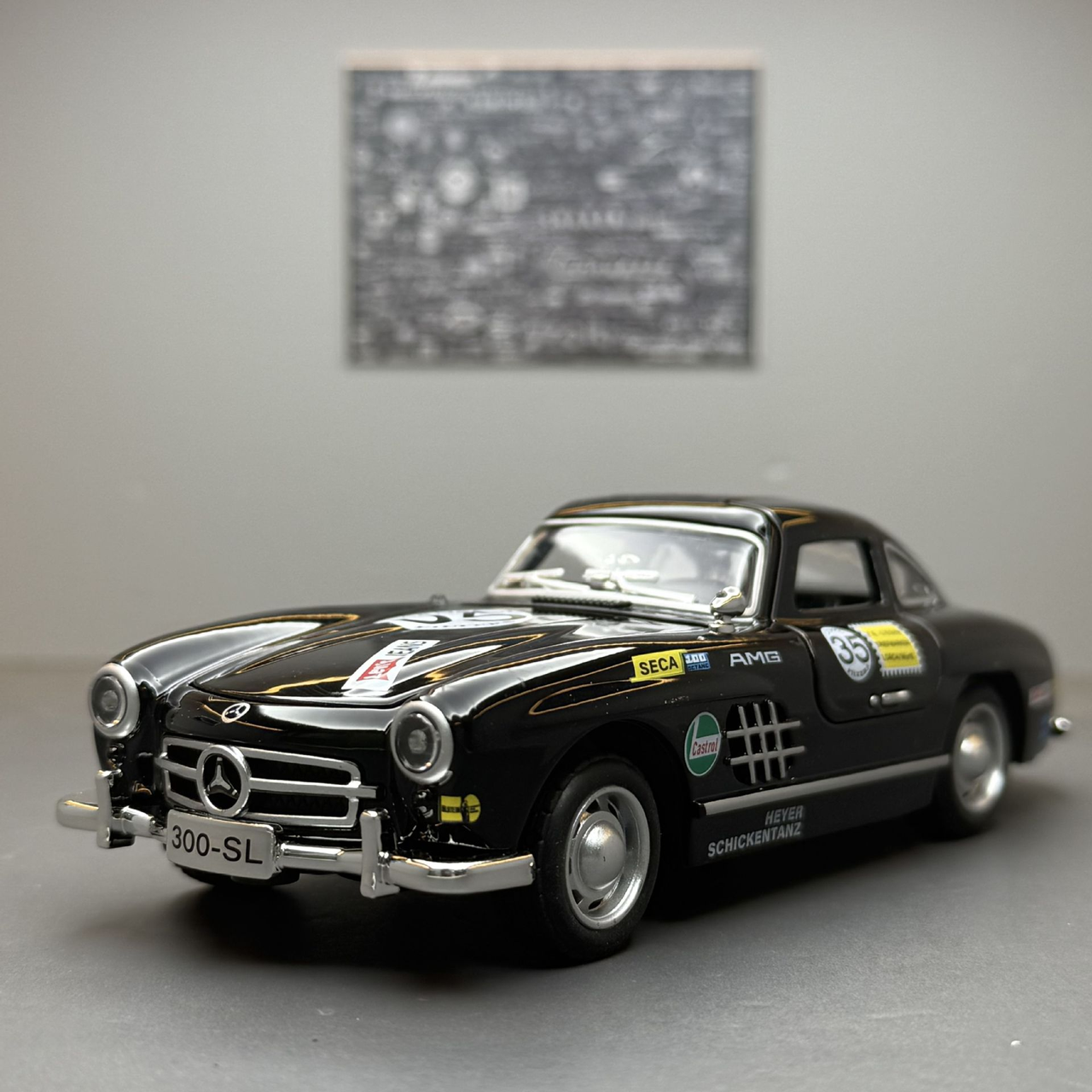 Модель машинки металлическая Mercedes-Benz 300SL 1:32