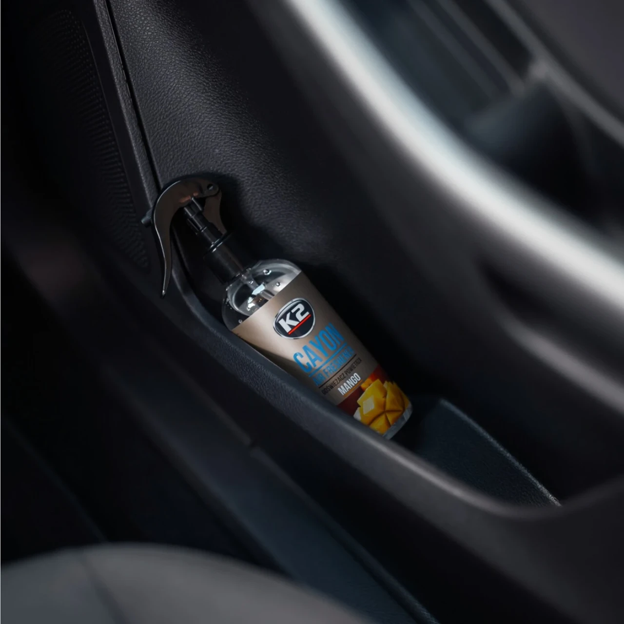 Освежитель воздуха универсальный К2 Cayon Манго 250 мл - фото 3 Освежитель воздуха универсальный К2 Cayon Манго 250 мл - фото 3