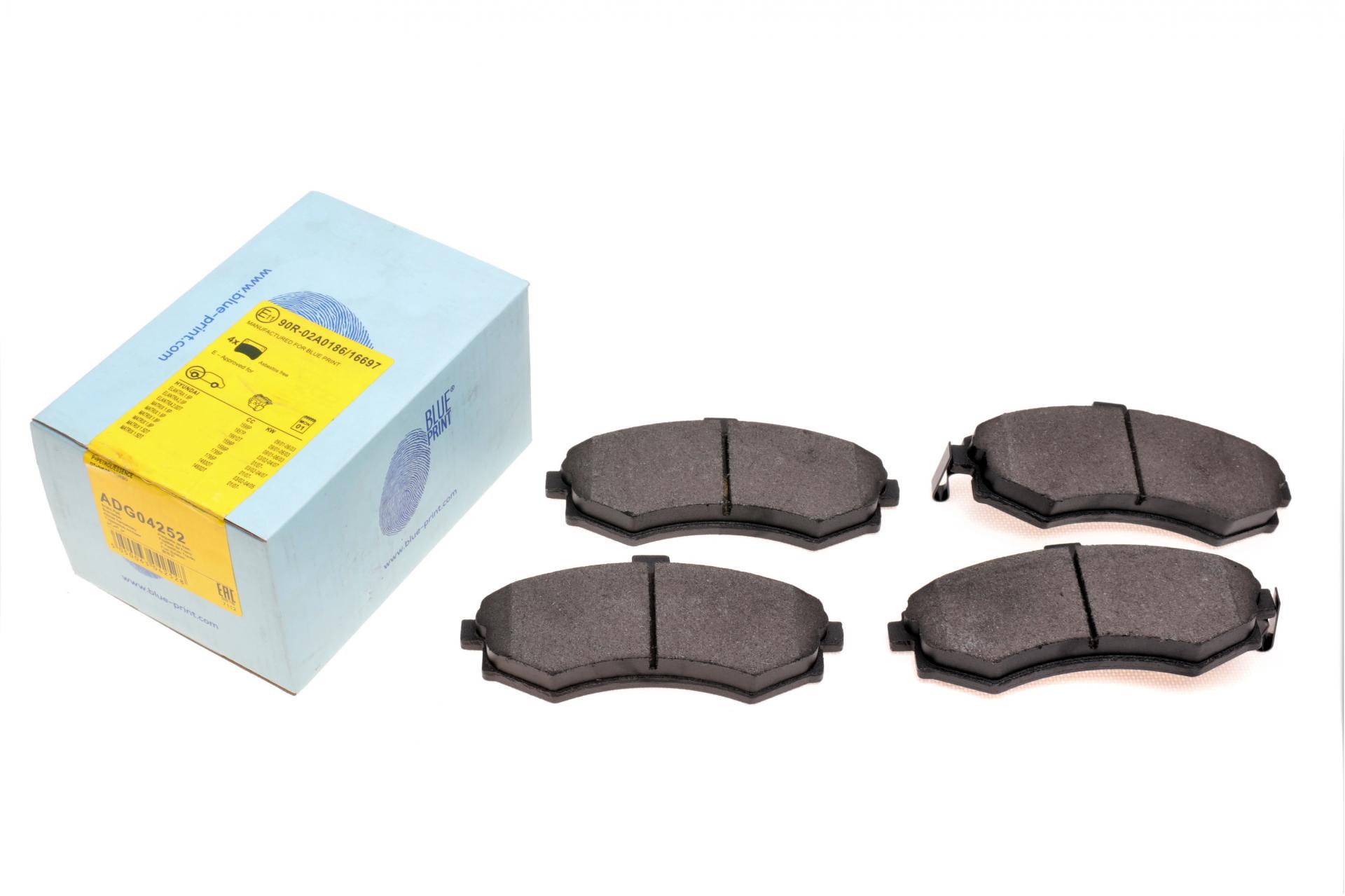 Колодки тормозные передние BLUE PRINT Hyundai Elantra/Avante 00-10/Kia Cerato 1.6-2.0 04-09 (ADG04252 BLUE PRINT)