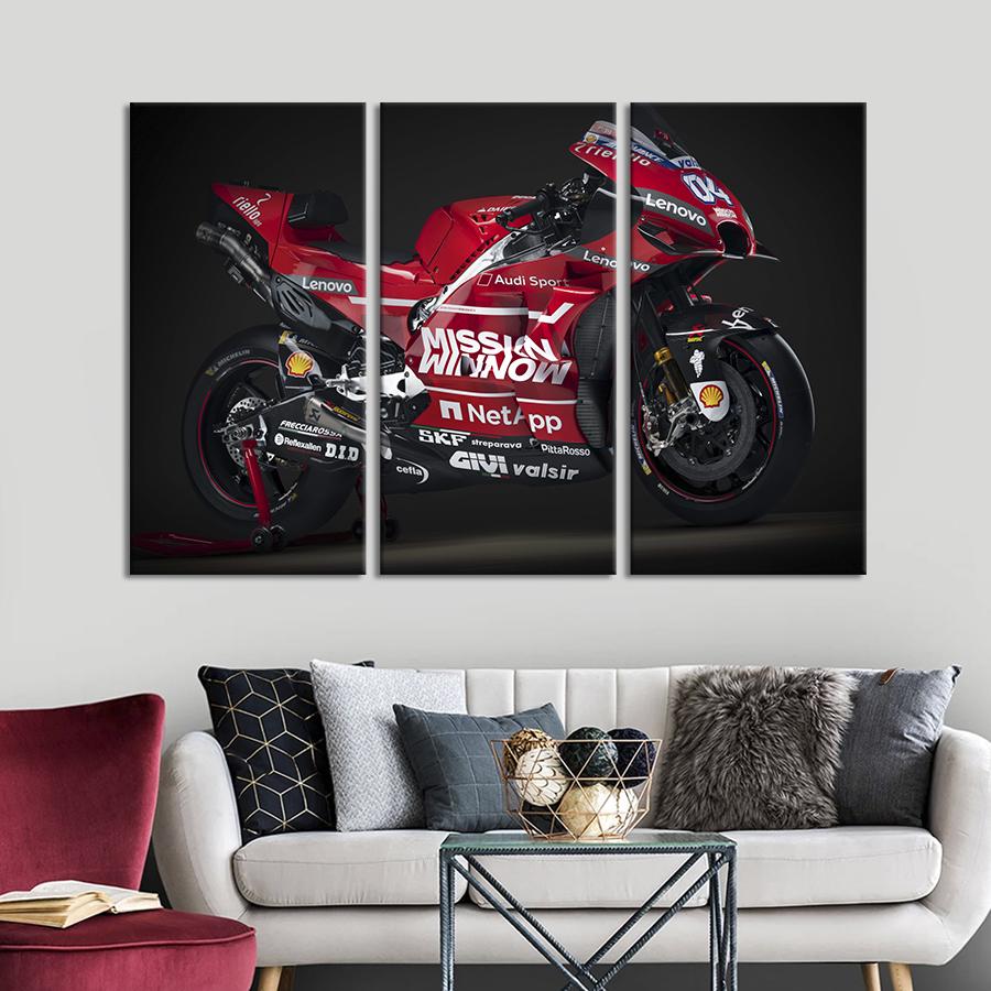 Картина на холсте триптих Красный мотоцикл Ducati 78x48 см (1314-31)