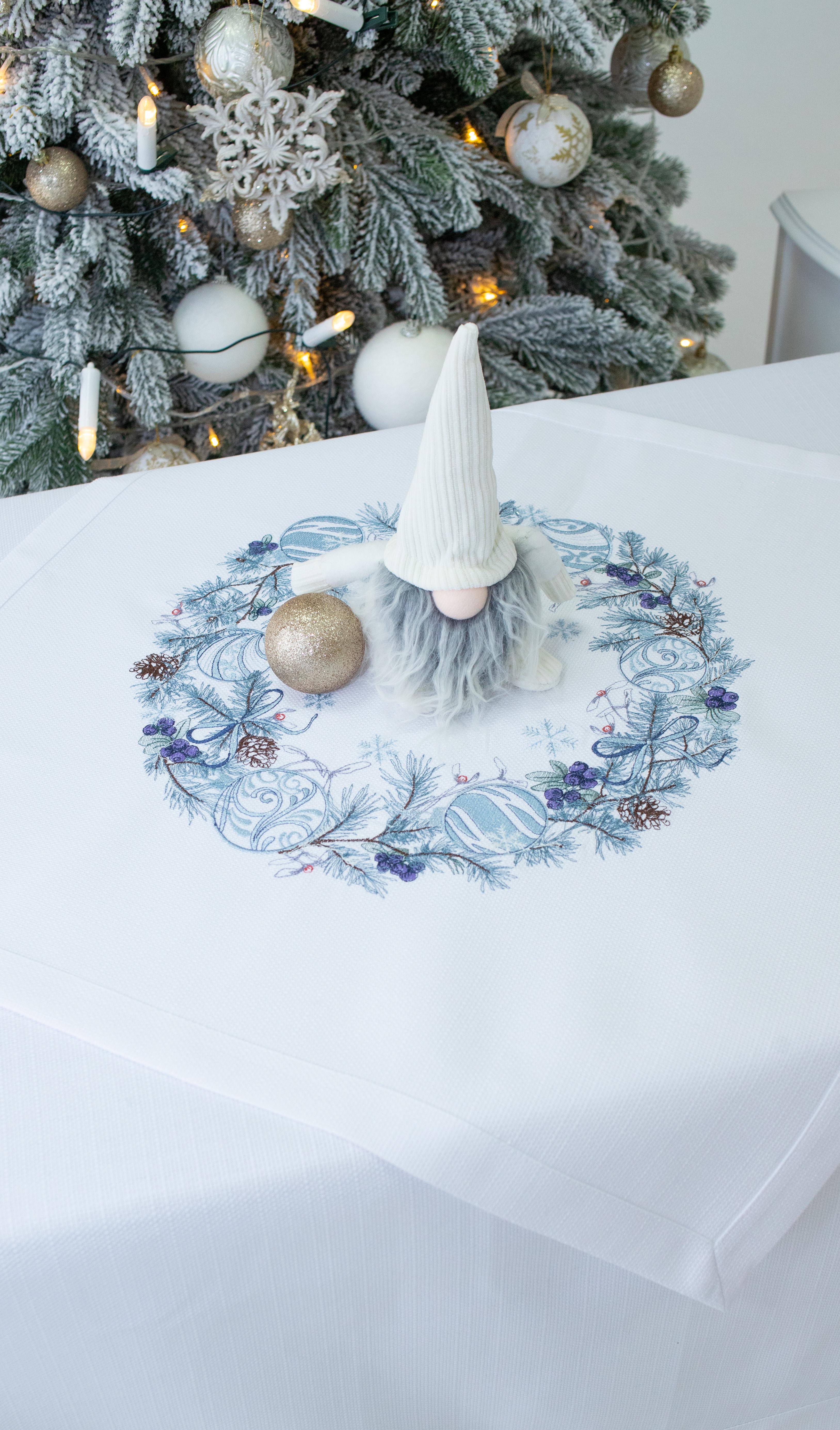 Серветка новорічна Едельвіка Зимова краса 0,64х0,64 м Білий (378-21/09)