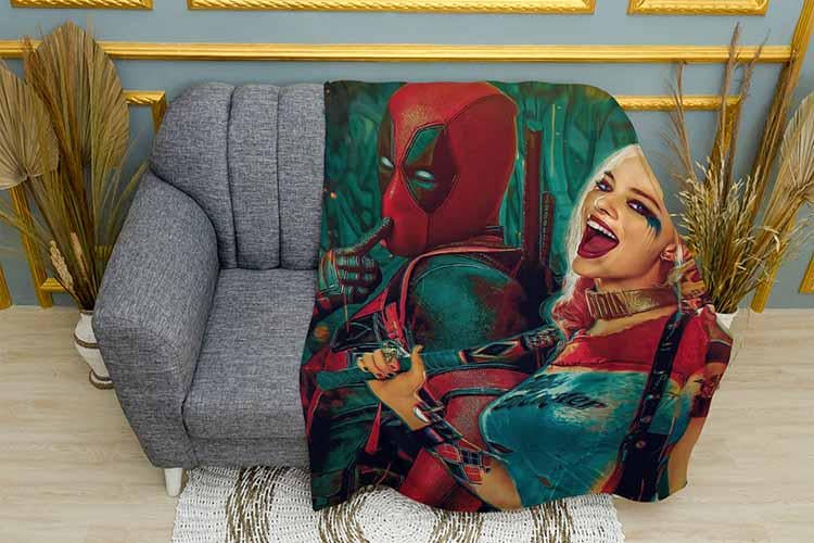 Плед Deadpool and Harley Quinn плюш одношаровий 135х150 см (113773)