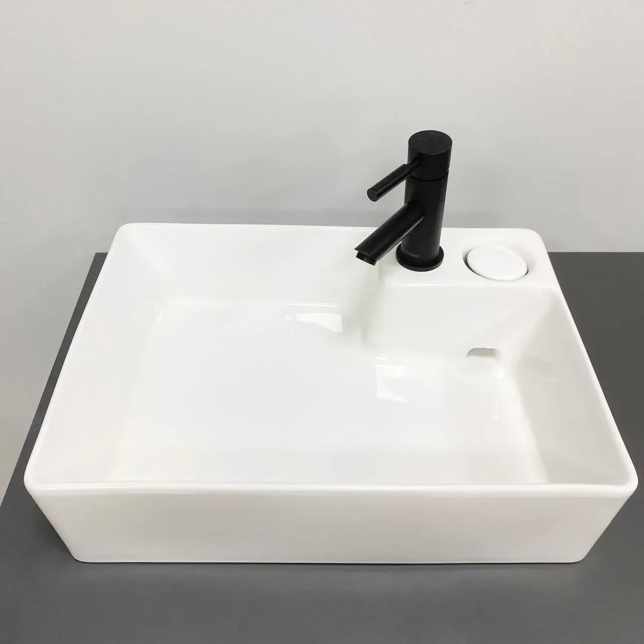 Раковина накладная VBI Almatura 520х380 прямоугольная на стиральную машину Белый (VBI-016000)