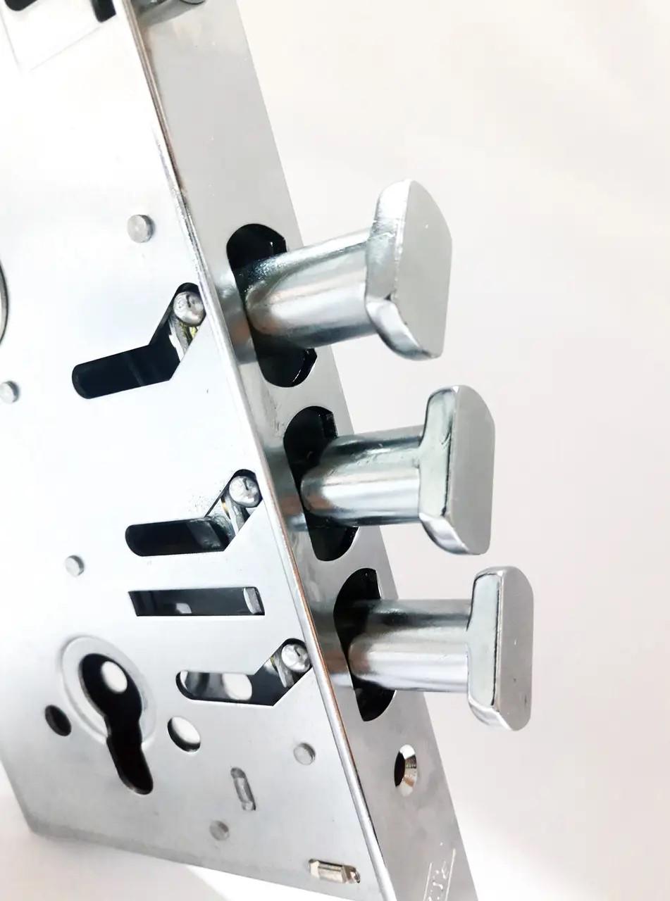 Замок 282RD врезной цилиндрический.В 60 мм Хром (1-30173) - фото 2 Замок 282RD врезной цилиндрический.В 60 мм Хром (1-30173) - фото 2