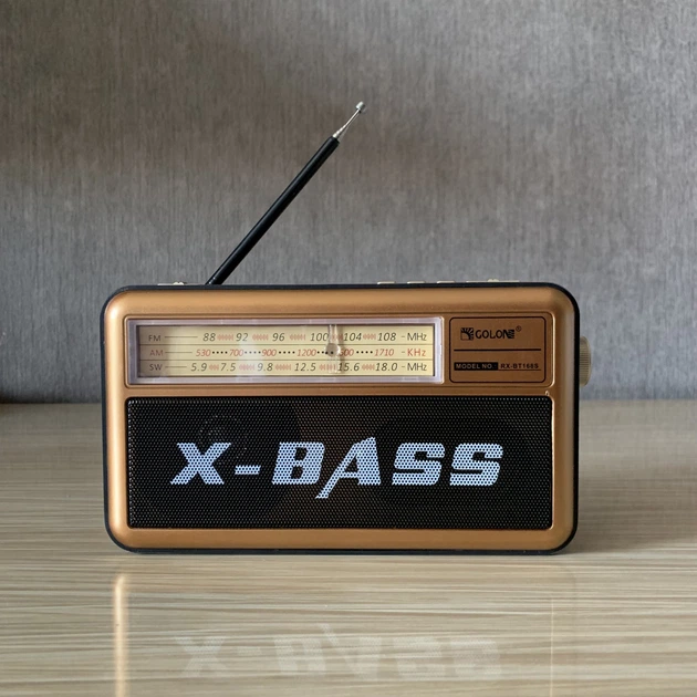 Радиоприемник GOLON bluetooth RX-BT168S USB+SD солнечная панель и фонарик