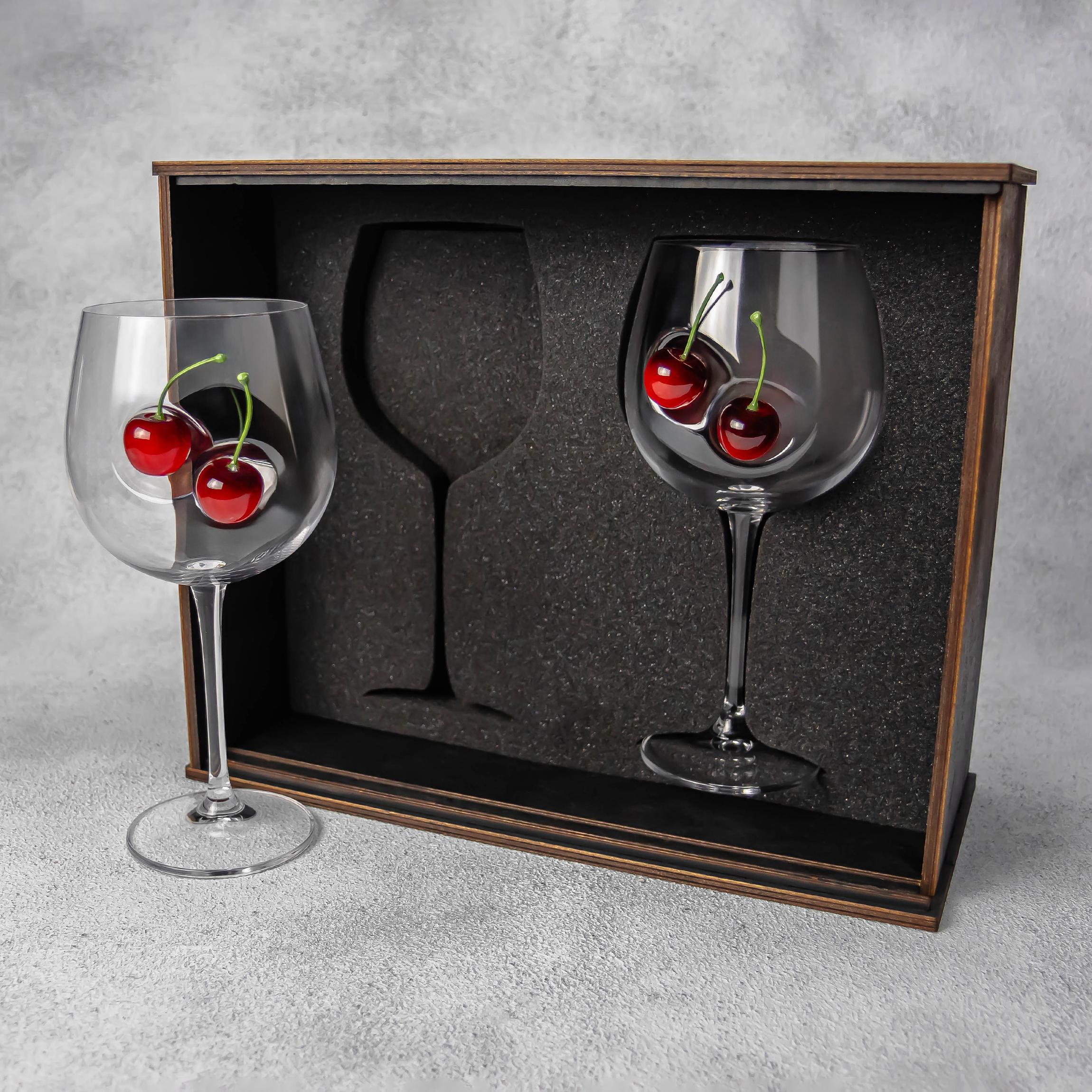 Келихи коктейльні VSKLO з вишнею 670 мл 2 шт. (31548929)