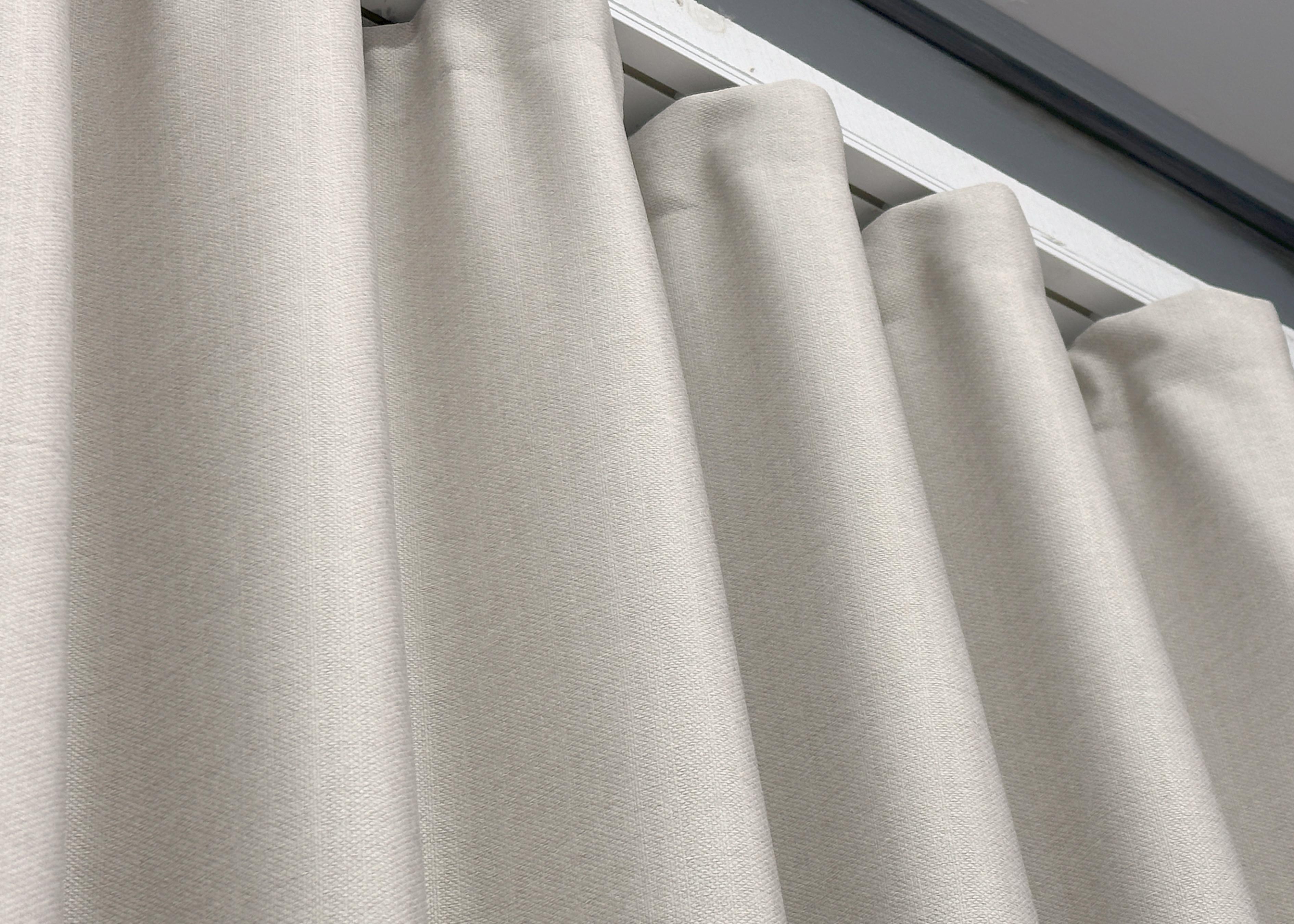 Комплект готовых штор VR-Textil Шенил однотонный №1698ш 150х270 см 2 шт. Дымчато-белый (33-0584) - фото 9