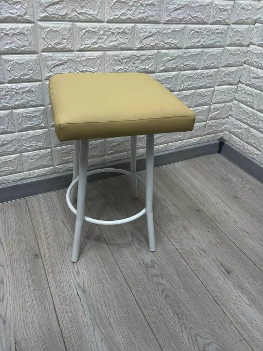 Табурет кухонний Tutty+ 30х30х45 см Бежевий/Білий (28374216)