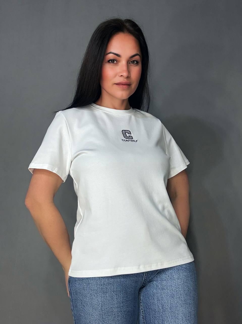 Футболка женская A-NIUSHOW 30337-3 базовая однотонная с вышивкой буквой С One Size Белый (7342)