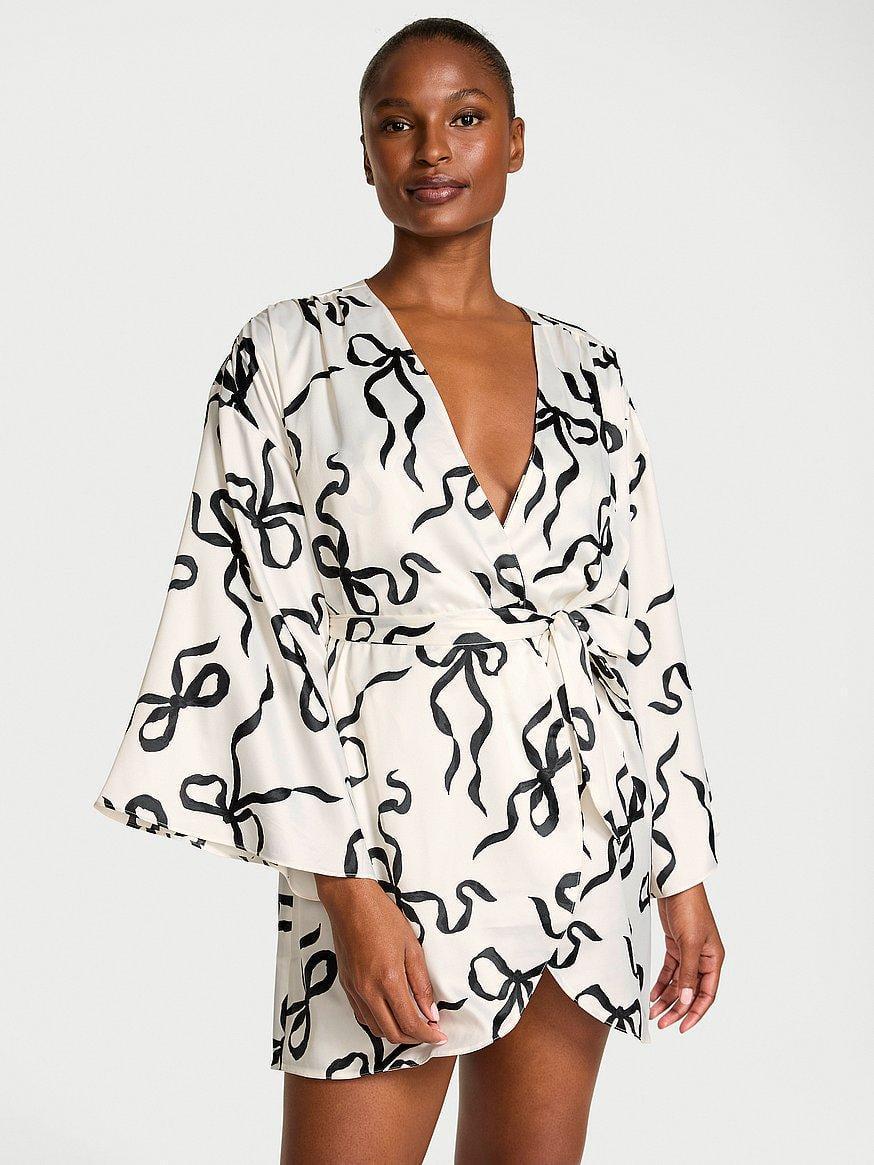 Халат женский Victoria's Secret Satin Short XS/S Белый (26566979891)