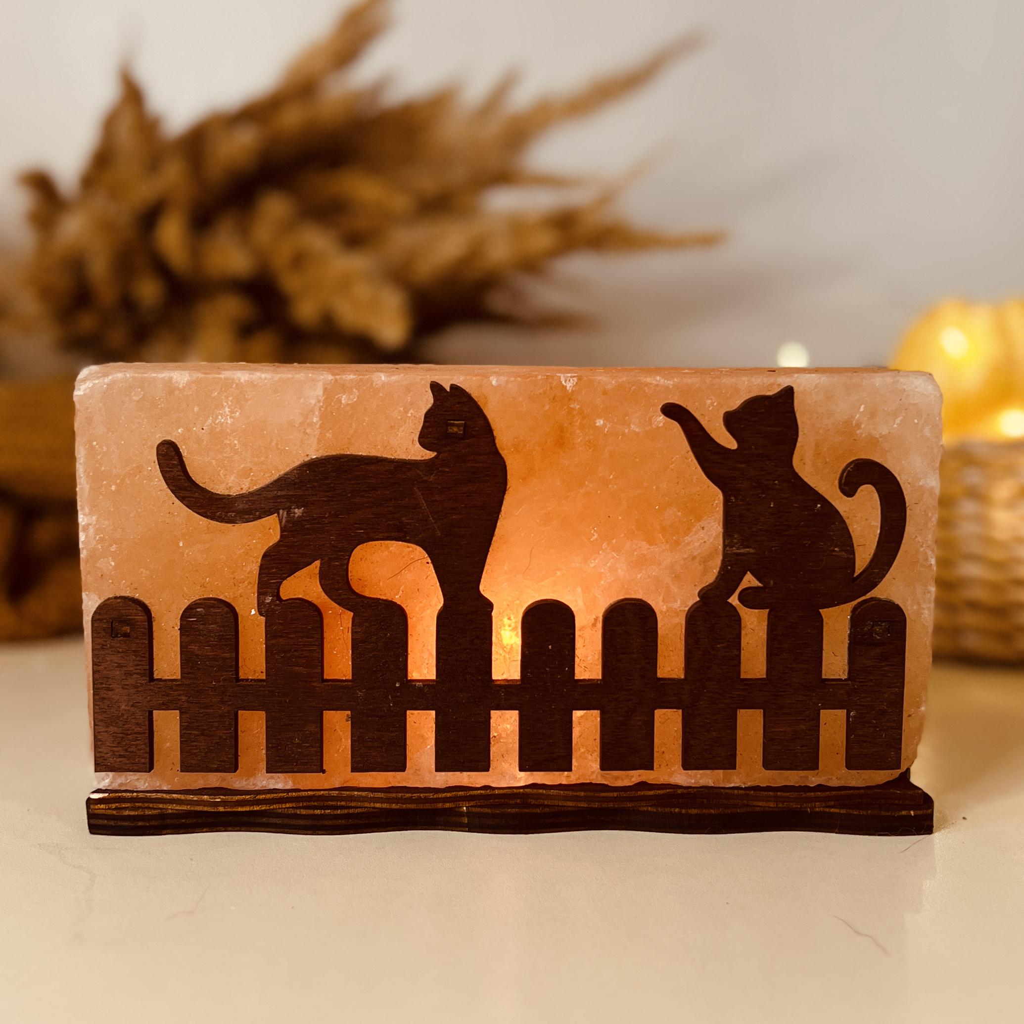 Соляная лампа декоративная Himalayan Кошки на заборе 1 кг (29909030)