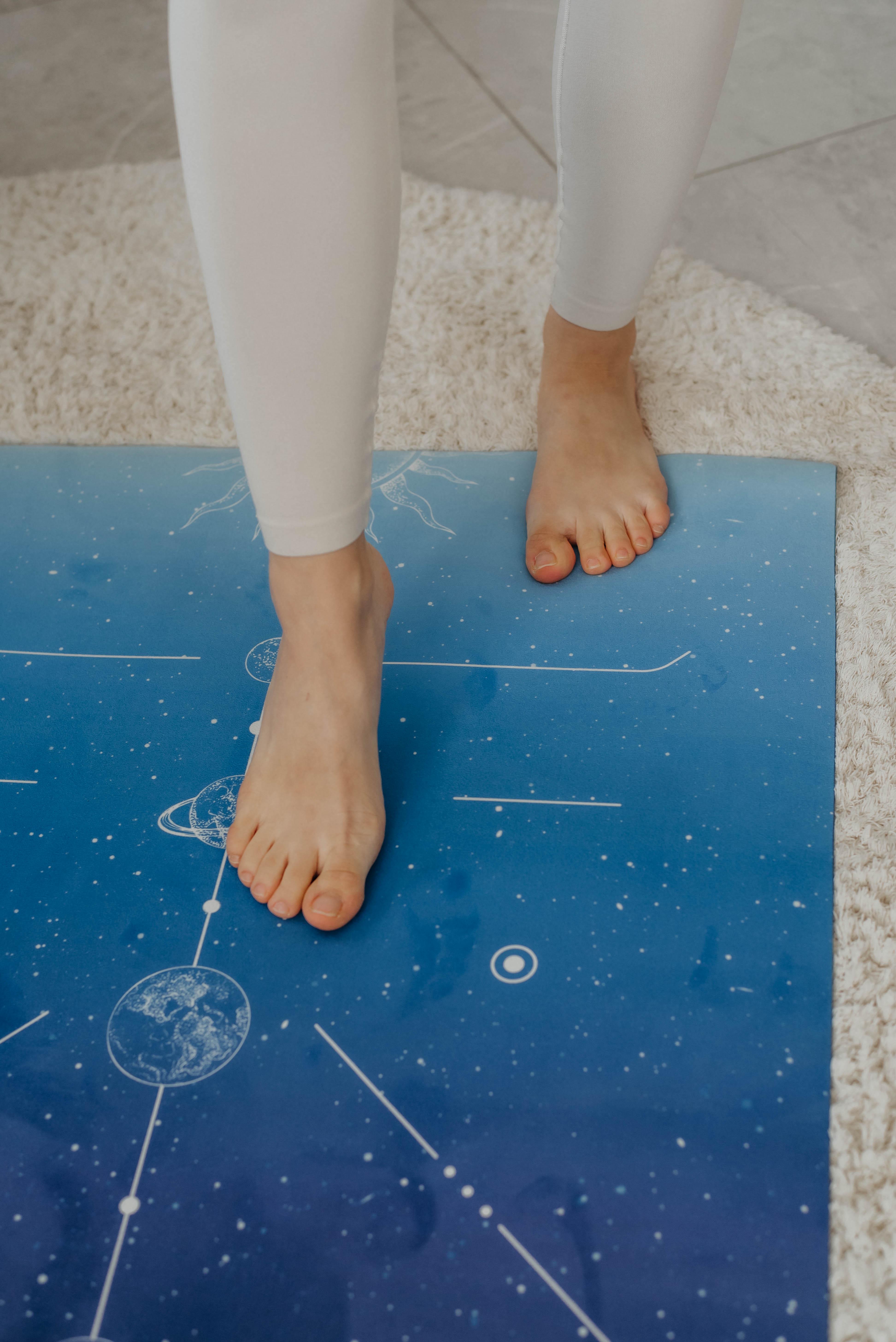 Коврик для йоги и фитнеса Lita Travel Space Energy каучуковый замшевый 183х61х0,15 см (10-24-1) - фото 3 Коврик для йоги и фитнеса Lita Travel Space Energy каучуковый замшевый 183х61х0,15 см (10-24-1) - фото 3