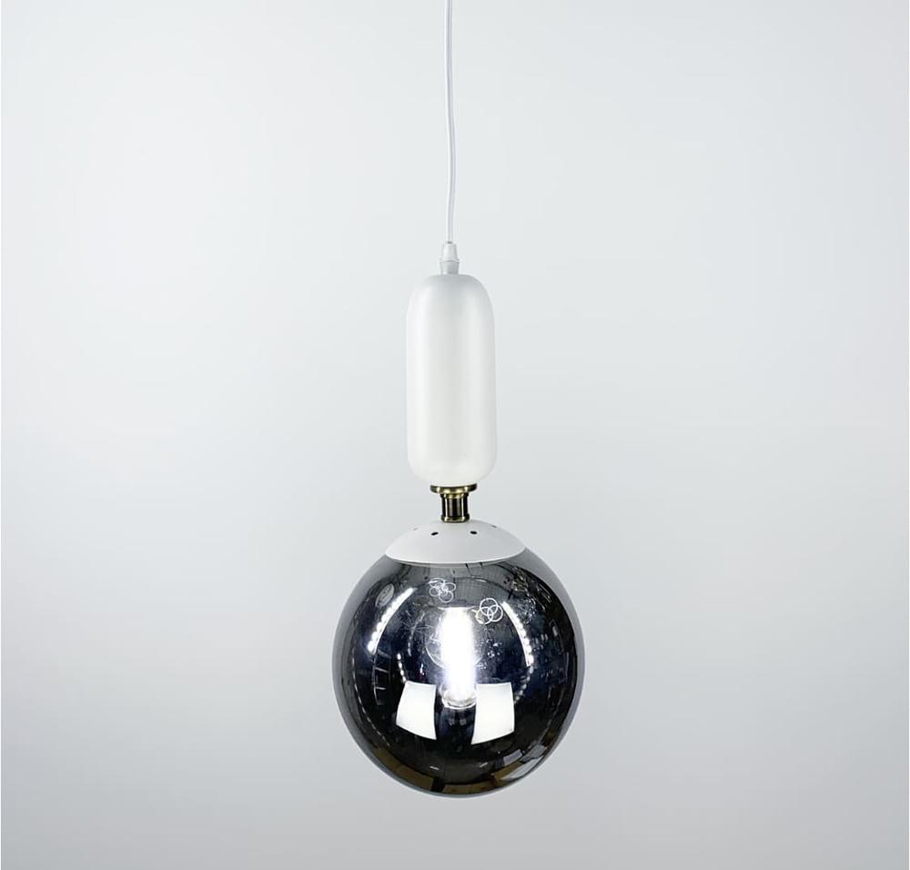 Підвісний світильник LineF з об'ємним плафоном Білий/Графітовий (12015/1 WT+GR) - фото 1 Підвісний світильник LineF з об'ємним плафоном Білий/Графітовий (12015/1 WT+GR) - фото 1