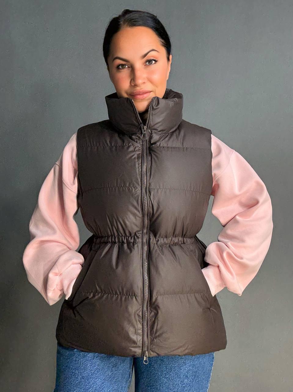 Жилетка женская LADY YEP 10006 длинная с затяжкой на талии р. 42 Коричневый (4848)