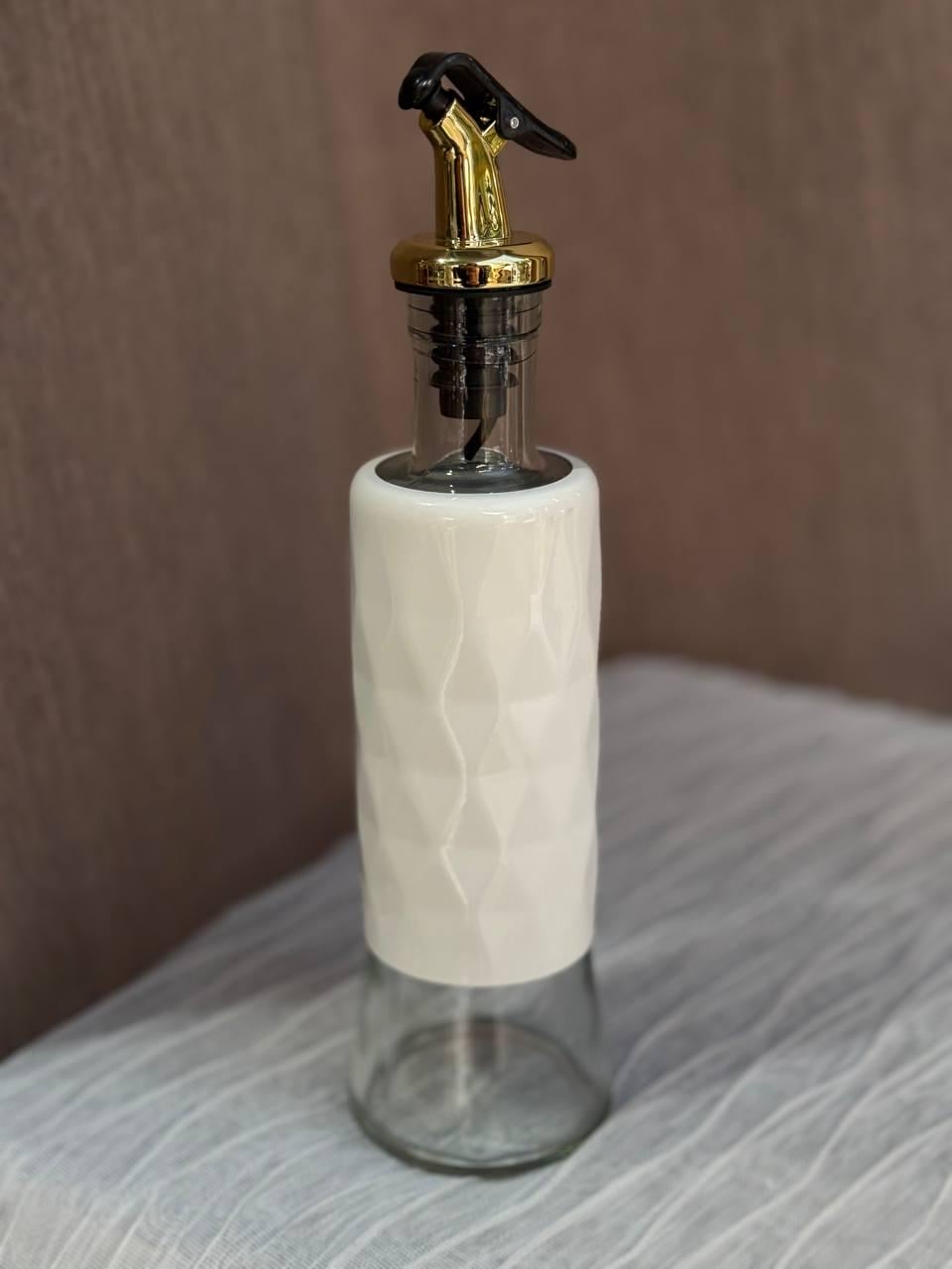 Бутылка для масла Yiwu с дозатором 300 мл Белый (HP-1363)