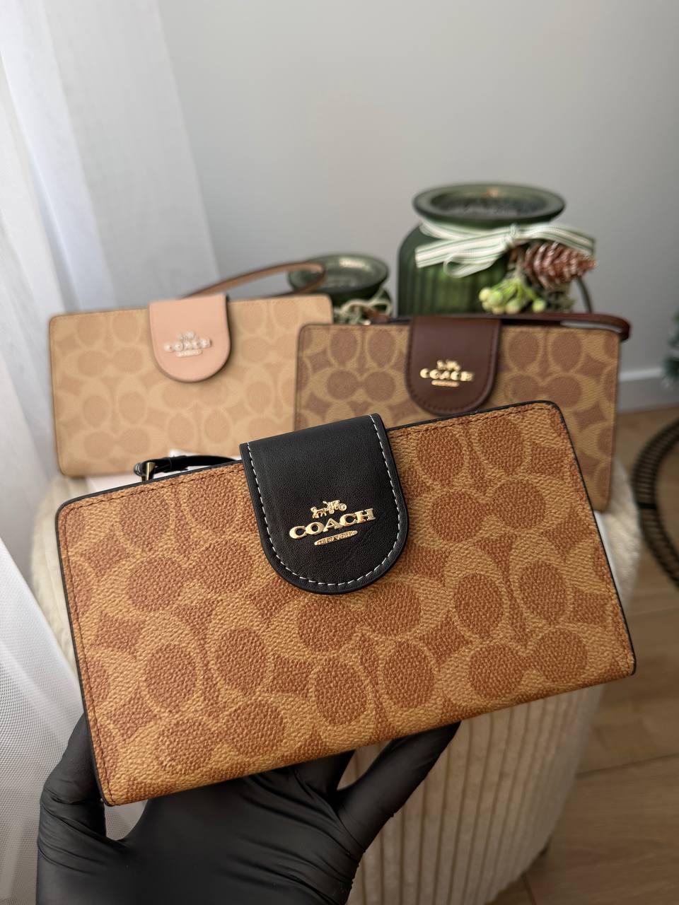 Гаманець книжка з відділенням для телефону Long Zip Around Wallet Case In Signature Canvas натуральна шкіра Чорно-коричневий