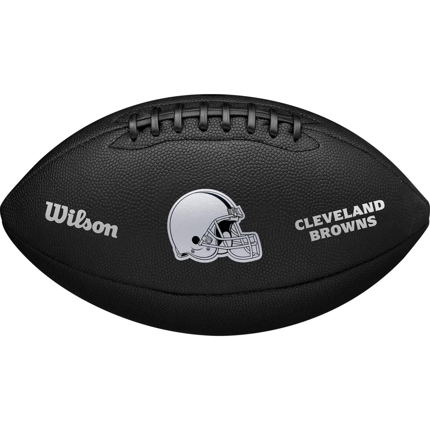 Мяч для американского футбола Wilson NFL TEAM METALLIC PREMIERE CL OF р. 9 Черный (WF4015808XBOF) Мяч для американского футбола Wilson NFL TEAM METALLIC PREMIERE CL OF р. 9 Черный (WF4015808XBOF)