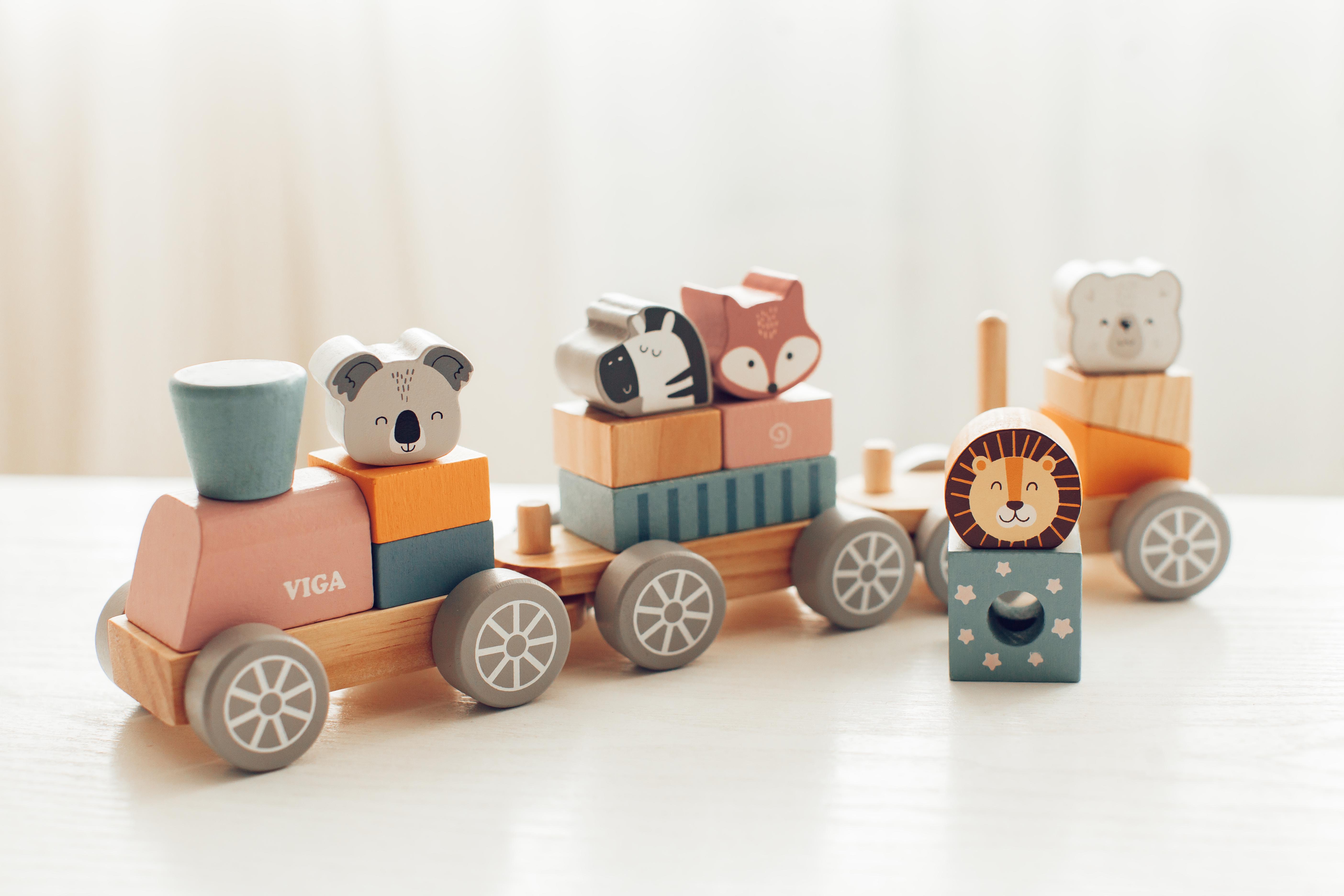 Дерев'яний поїзд Viga Toys PolarB Звірята (44015) - фото 4 Дерев'яний поїзд Viga Toys PolarB Звірята (44015) - фото 4