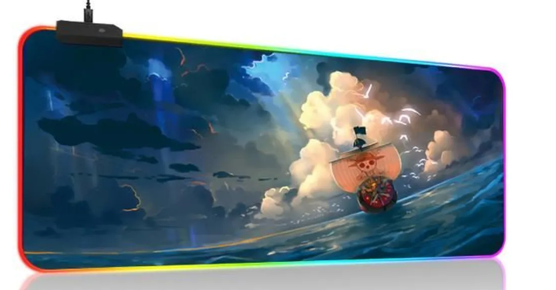 Килимок для мишки з Аніме принтом Ван Піс LED підсвічування 800х300х4 мм (1302)