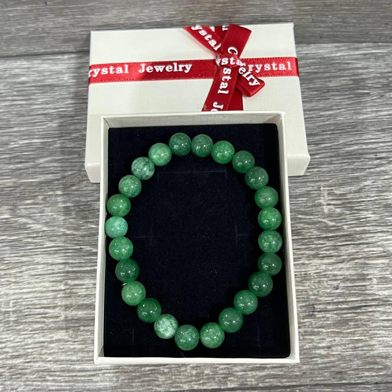 Браслет из натурального камня хризопраз зеленый круглые бусины длина обхвата 18 см стрейч в коробочке (13002)