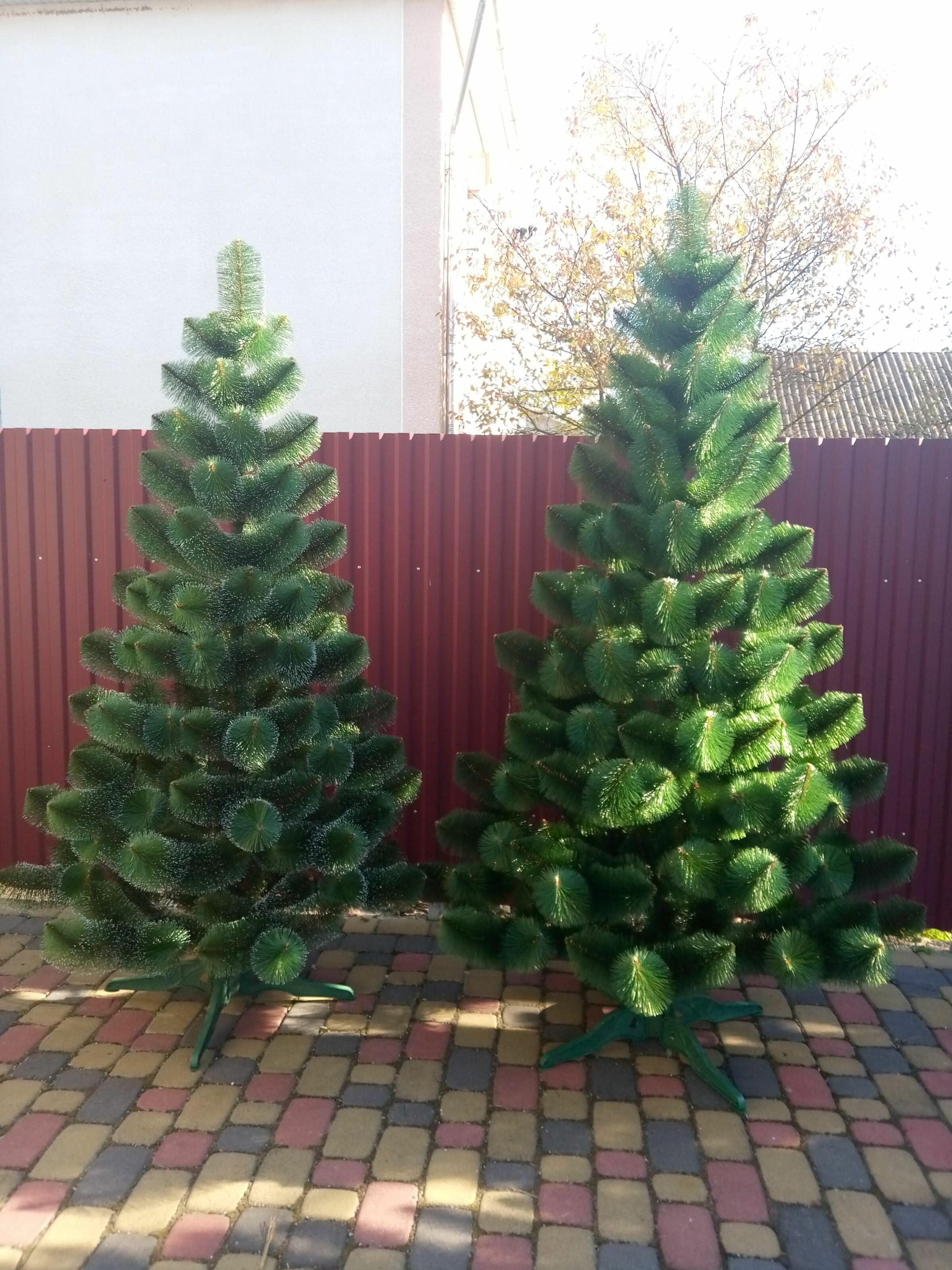 Сосна штучна з білими кінчиками та розбірною підставкою 2,10 м (Сосна-210) - фото 3 Сосна штучна з білими кінчиками та розбірною підставкою 2,10 м (Сосна-210) - фото 3