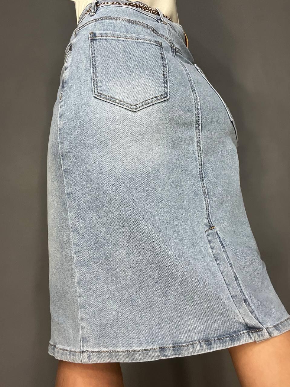 Юбка женская джинсовая LADYN 805 классическая ровный крой разрез сзади стрейчевая пояс лента р. 38 Голубой (3815) - фото 8 Юбка женская джинсовая LADYN 805 классическая ровный крой разрез сзади стрейчевая пояс лента р. 38 Голубой (3815) - фото 8