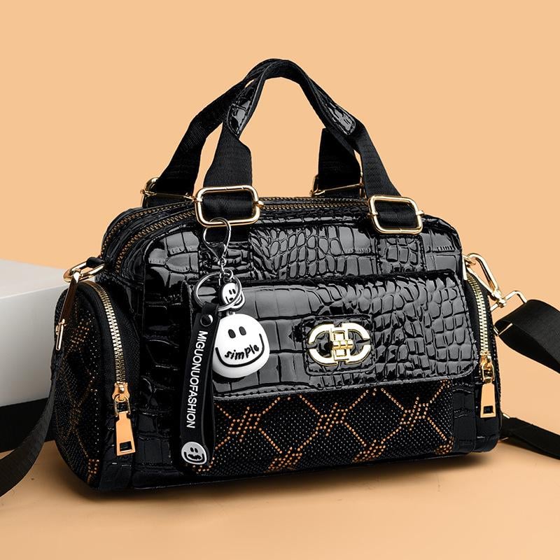 Сумка женская Smile Selling кожаная с брелоком Black (id_1276) - фото 2 Сумка женская Smile Selling кожаная с брелоком Black (id_1276) - фото 2