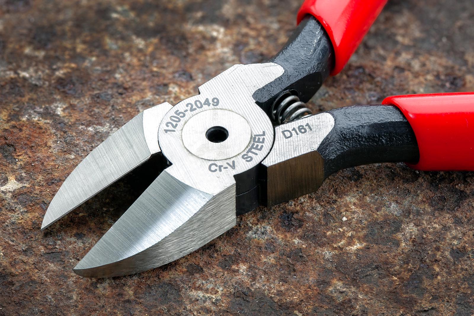 Кусачки-бокорезы мини TAJIMA Premium CrV изогнутые губки зеркальная полировка 125 мм (1205-2049) - фото 10 Кусачки-бокорезы мини TAJIMA Premium CrV изогнутые губки зеркальная полировка 125 мм (1205-2049) - фото 10