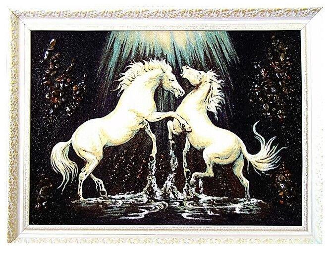 Картина Танец белых коней из янтаря 30х40 см (К0068-30х40)
