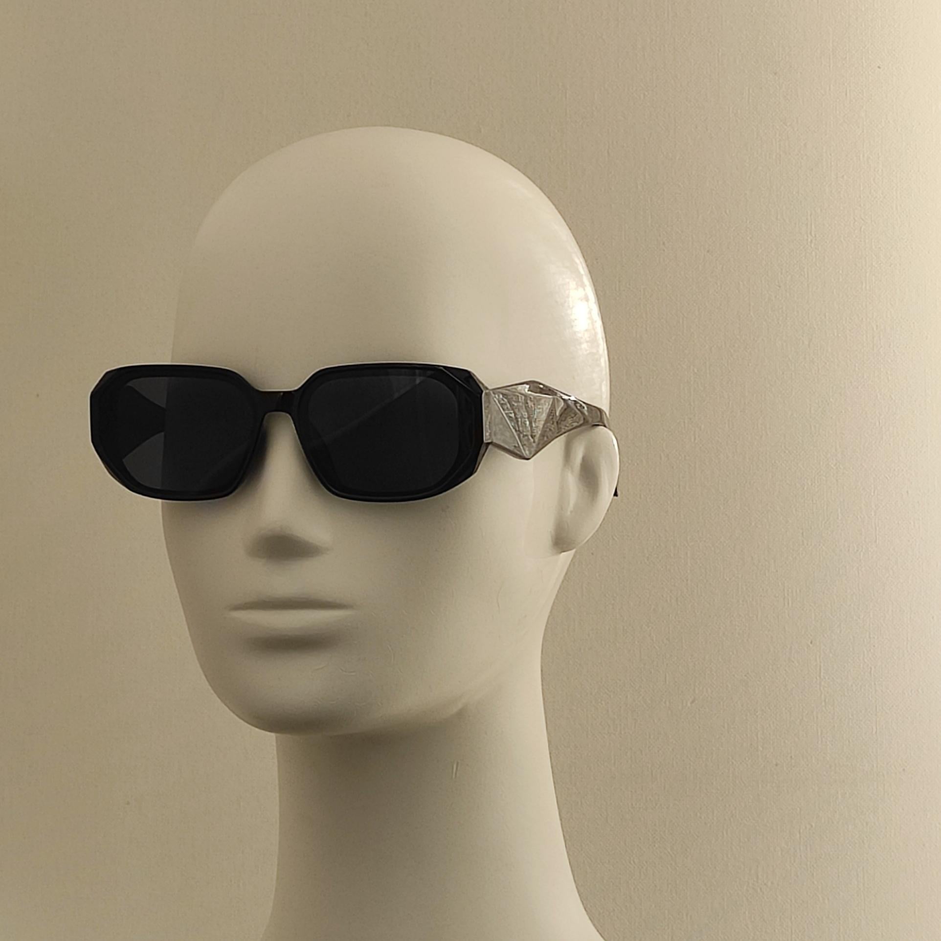 Солнцезащитные очки 9115 NN Черный/Черный (47712)