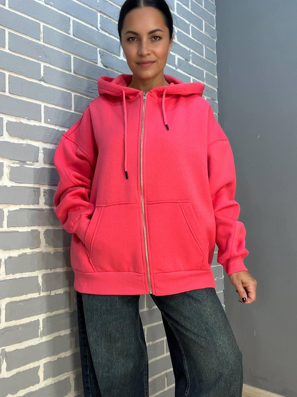 Толстовка женская QUZEN 482 удлиненная на молнии капюшон базовая флис утепленная OS Малиновый (981)