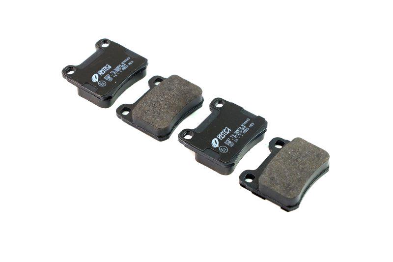 Тормозные колодки дисковые REMSA Mercedes 190 W201 C-Class W202 задние (0157.10)