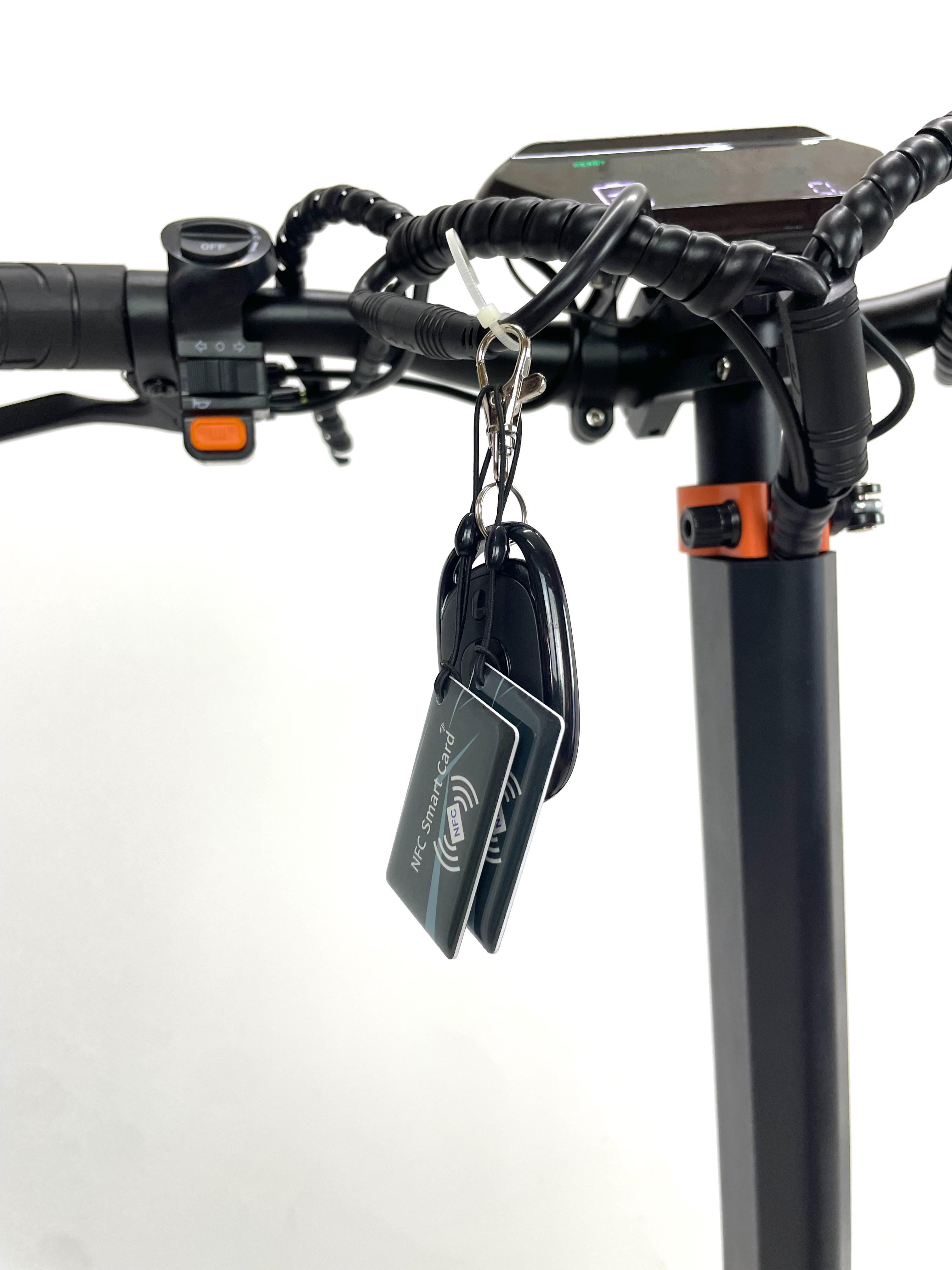 Электросамокат двухмоторный Kugoo E-scooter 4000W 48V 24Ah - фото 5 Электросамокат двухмоторный Kugoo E-scooter 4000W 48V 24Ah - фото 5