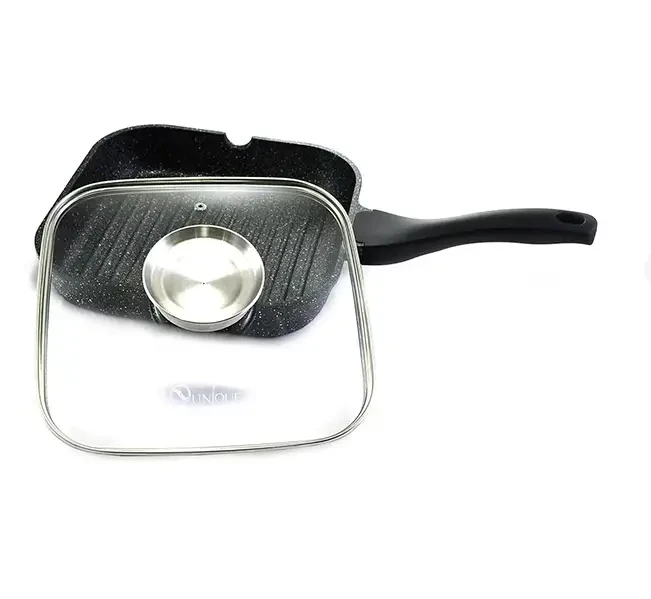 Сковорода с антипригарным покрытием с крышкой Unique UN-4011 24 см