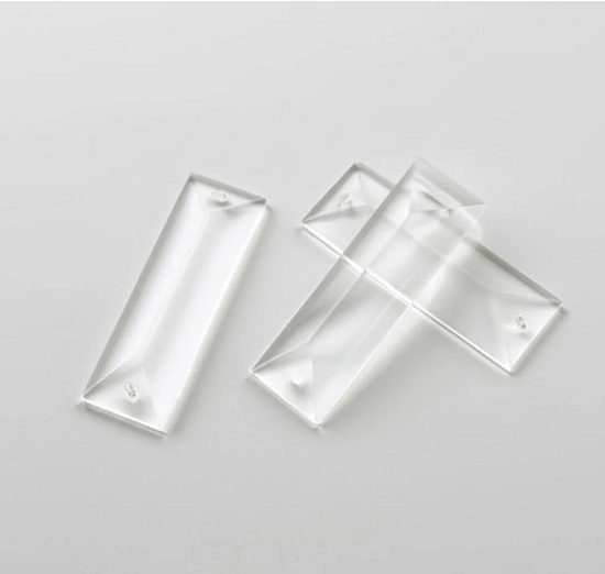 Призма 22х76 мм с двумя отверстиями