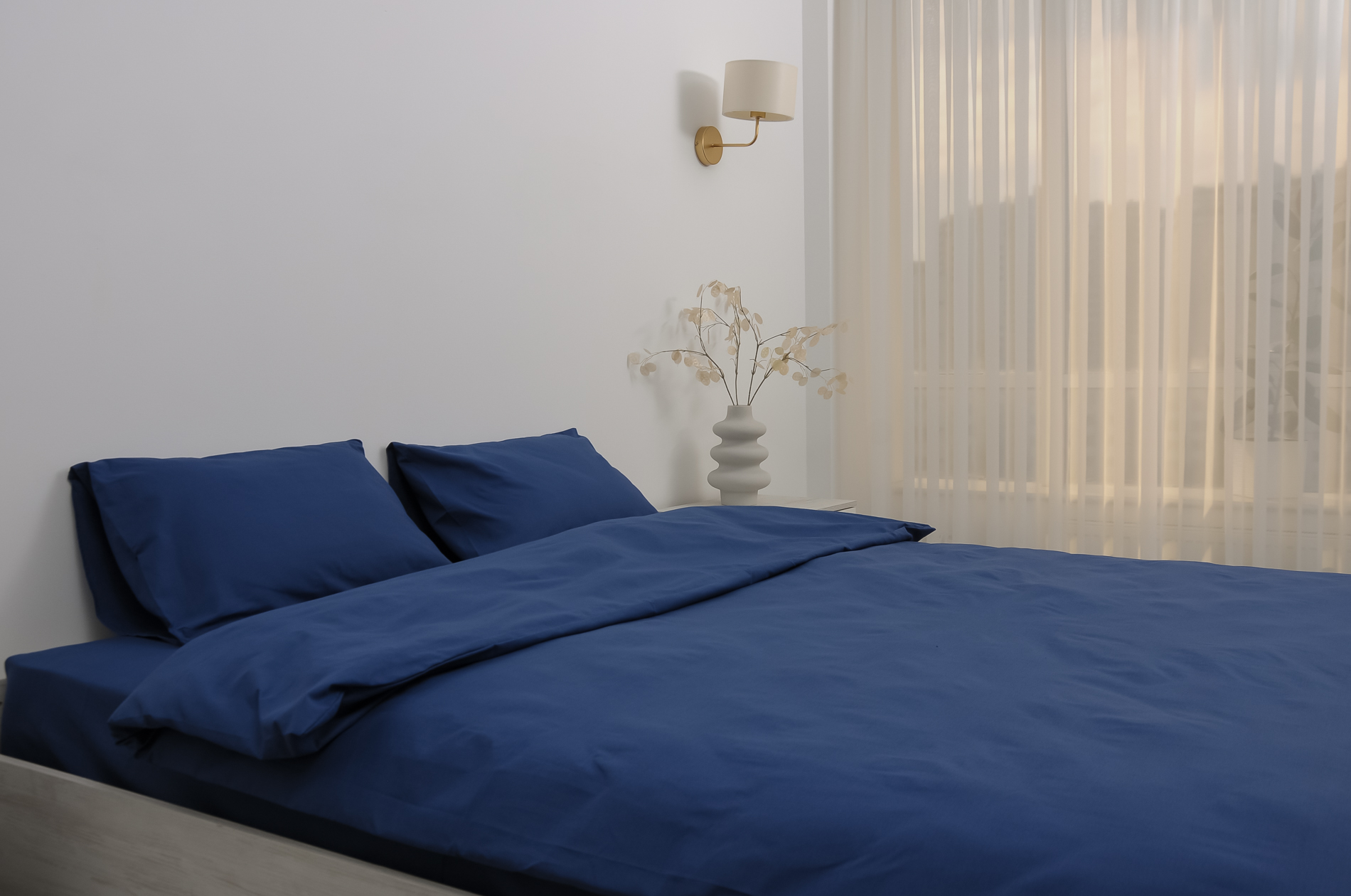 Комплект постельного белья семейный Amore Glux-1033 бязь Темно-синий (KPB-As-GLux-1033bl(50x70)_) - фото 6 Комплект постельного белья семейный Amore Glux-1033 бязь Темно-синий (KPB-As-GLux-1033bl(50x70)_) - фото 6