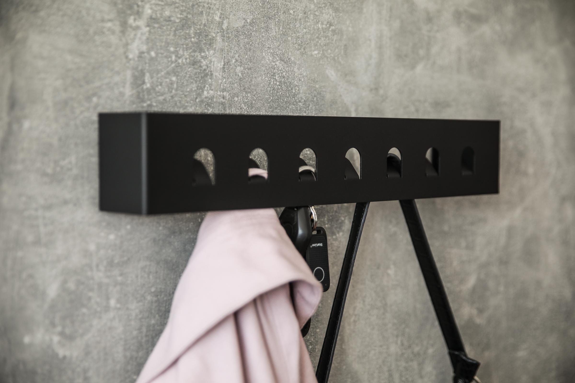 Вішалка для одягу і ключів G- shaped 50х6х7 см (ML-61.3)