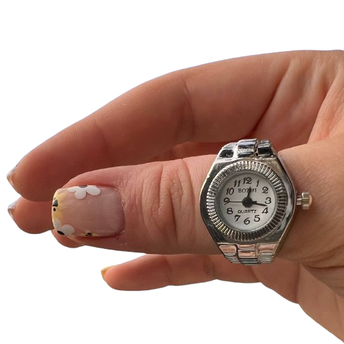 Часы-кольцо на палец круглый с белым циферблатом (258) Часы-кольцо на палец круглый с белым циферблатом (258)