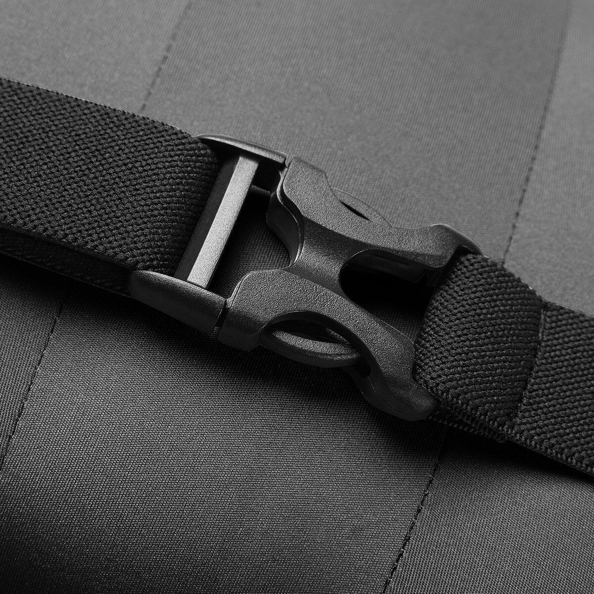 Подушка автомобильная Baseus C20036400111-00 ComfortRide Series Car Headrest Pillow Cluster 273x200x113 мм Black (606210) - фото 8 Подушка автомобильная Baseus C20036400111-00 ComfortRide Series Car Headrest Pillow Cluster 273x200x113 мм Black (606210) - фото 8