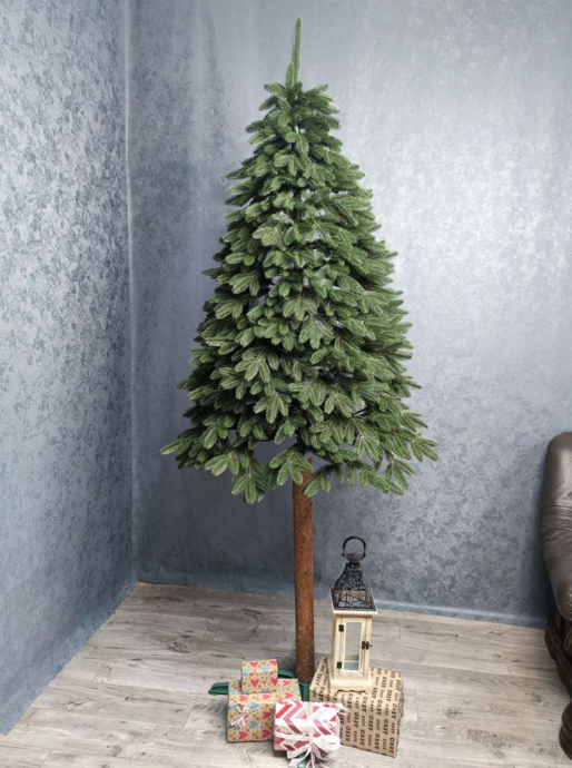 Искусственная елка литая Премиум на пне 2,20 м Зеленый (NYT15145)