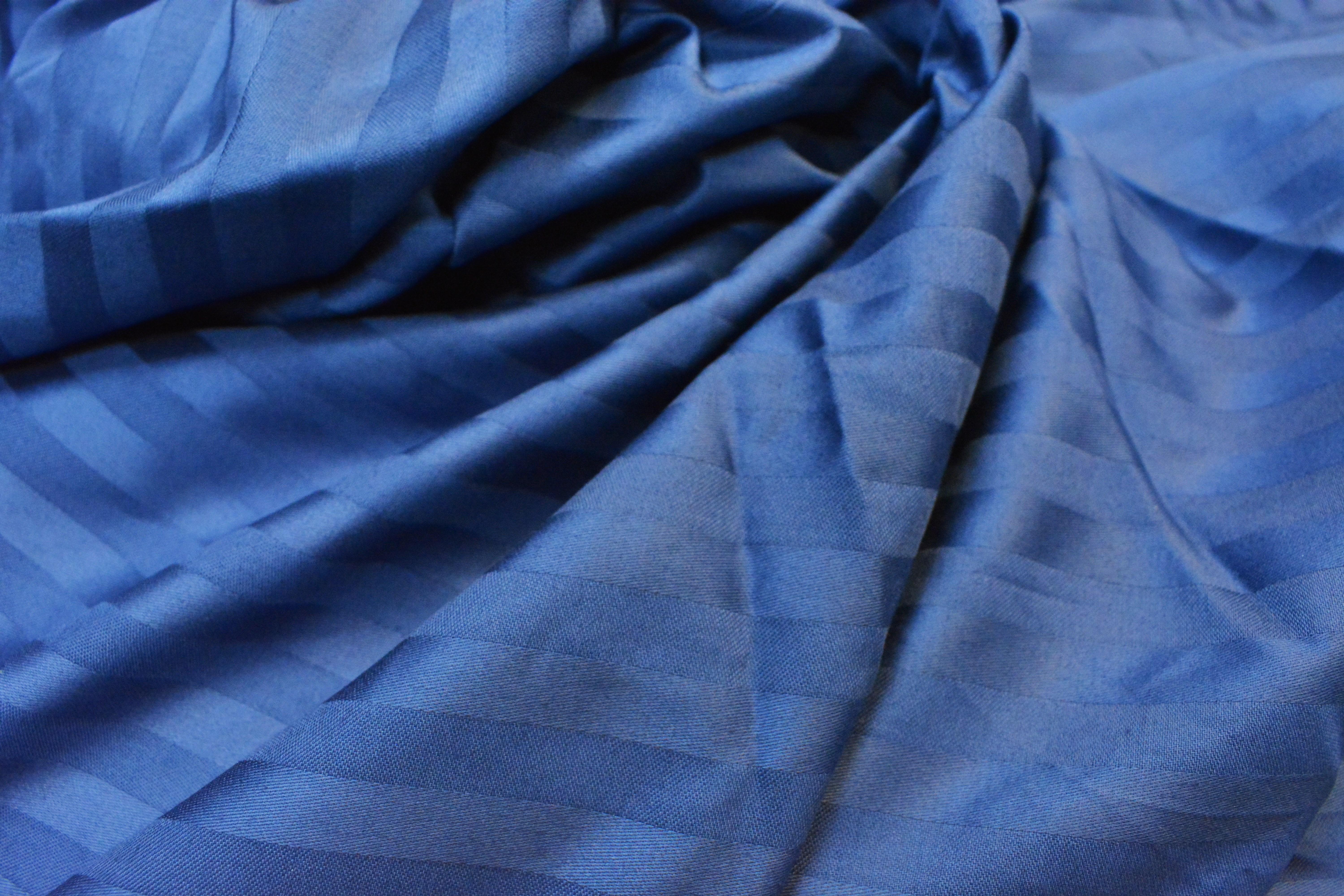 Простирадло на резинці Чарівна ніч сатин страйп 140x200x25 см Синій - фото 4