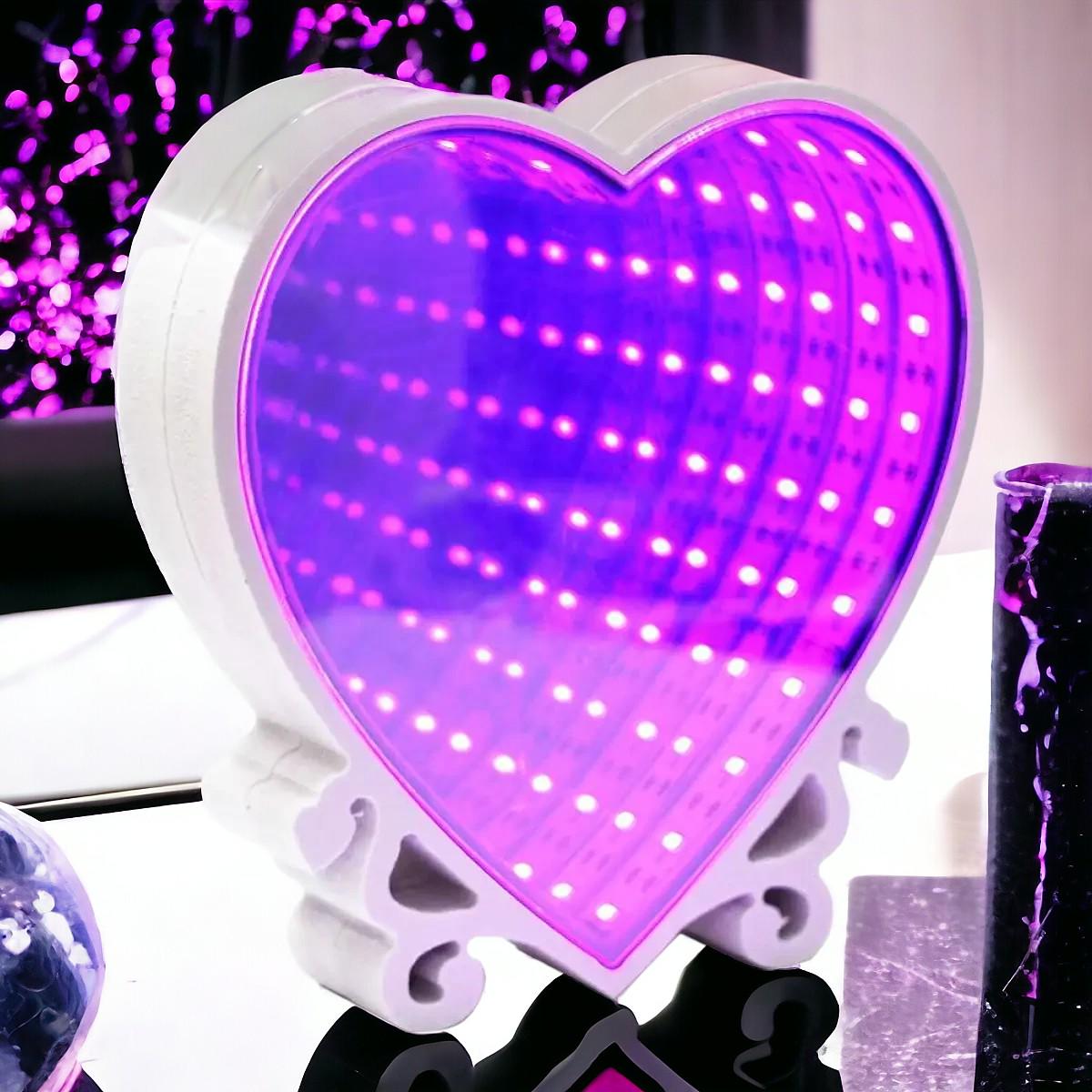 Ночник Сердце бесконечность настольный в спальню от батареек 14,5x3x15 см Малиновый - фото 5