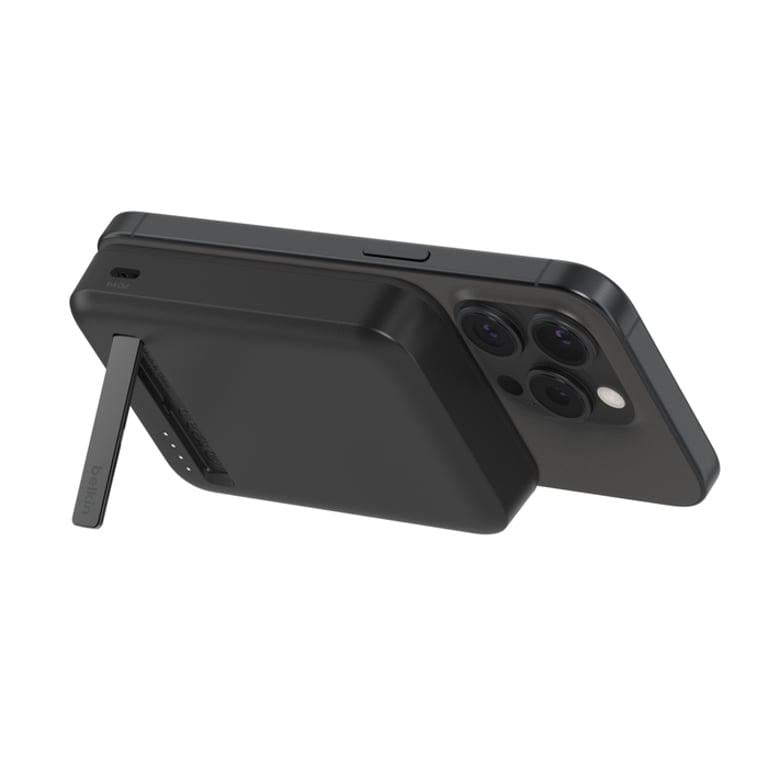 Повербанк Belkin BoostCharge Pro 8K 8000 mAh 15W Black (BPD007BTBK) - фото 2 Повербанк Belkin BoostCharge Pro 8K 8000 mAh 15W Black (BPD007BTBK) - фото 2