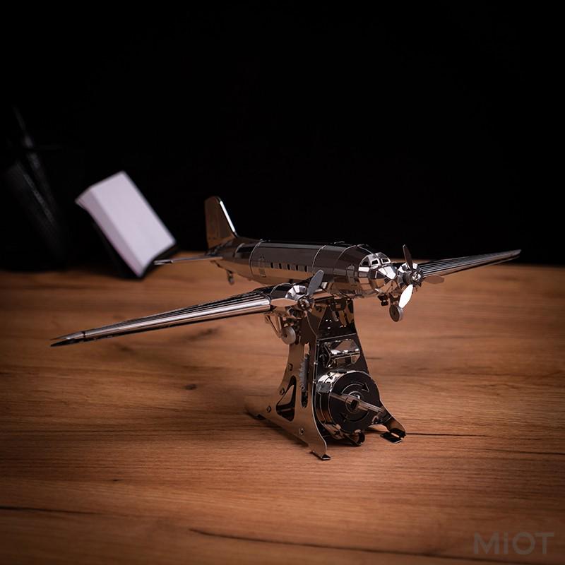 Конструктор METAL-TIME Remarkable Douglas MT057 колекційна модель (3031489) - фото 4