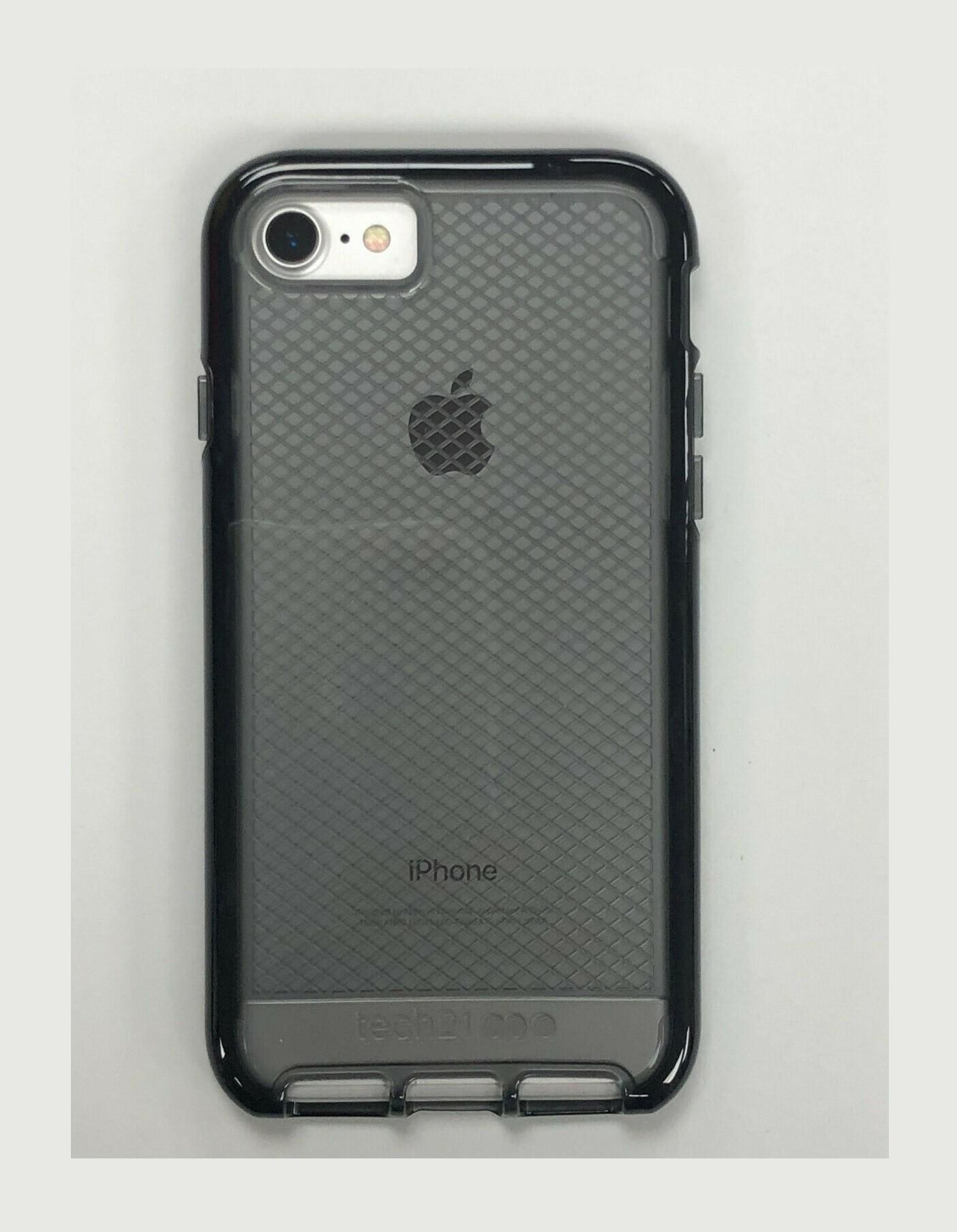 Противоударный полупрозрачный чехол Tech21 Evo Check для Iphone 7/8/SE 2020 Black - фото 9
