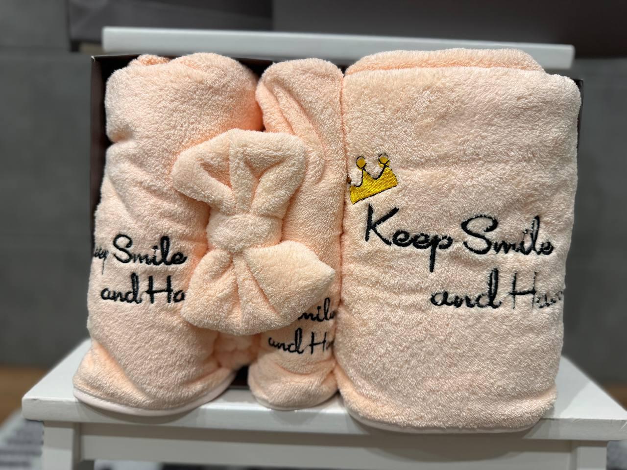 Полотенце женское для сауны Вышивка сарафан на резинке с липучкой с чалмой Персиковый (0203-а1)