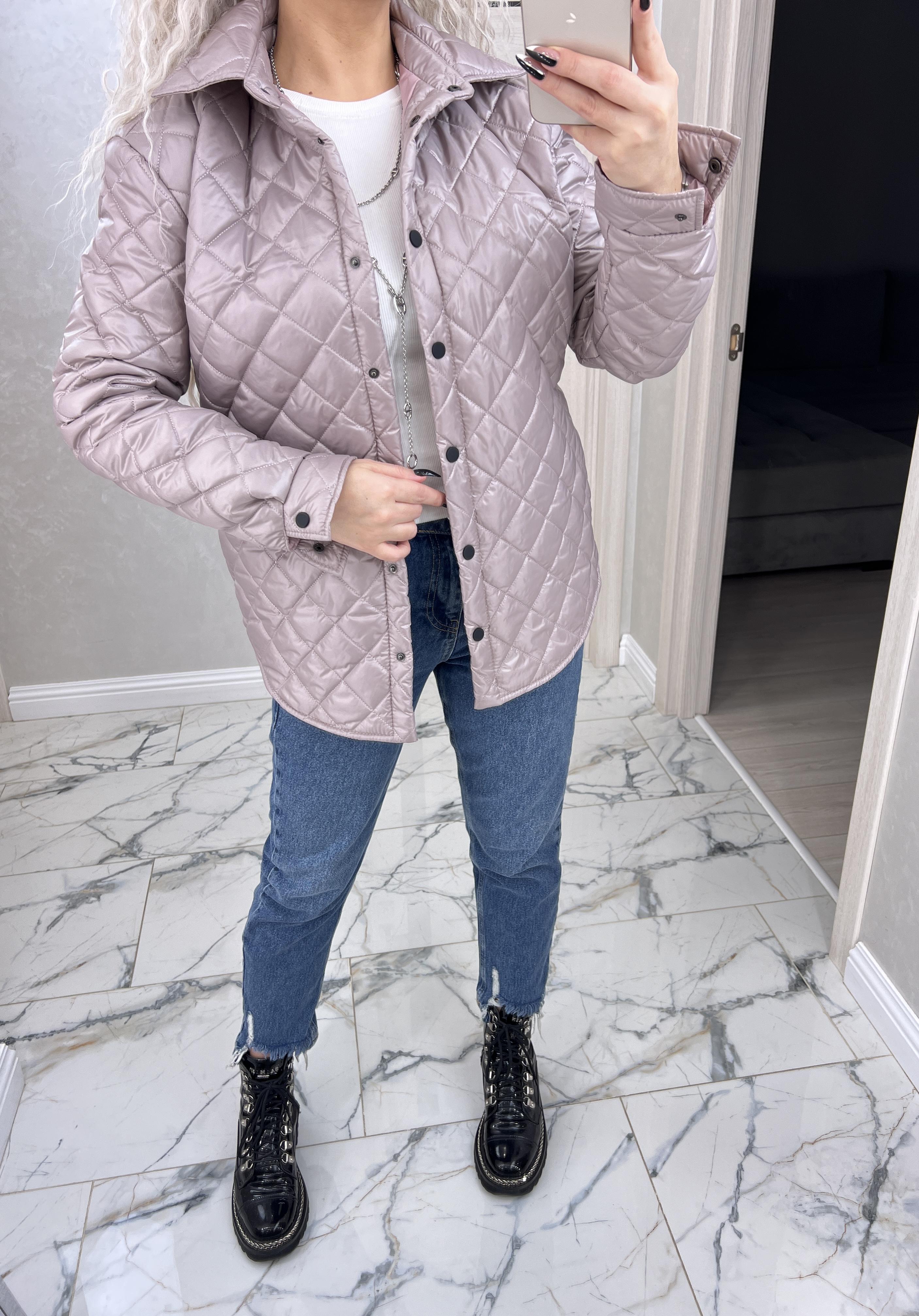 Куртка женская Spring стеганая р. 46 Пудровый (541/а) Куртка женская Spring стеганая р. 46 Пудровый (541/а)