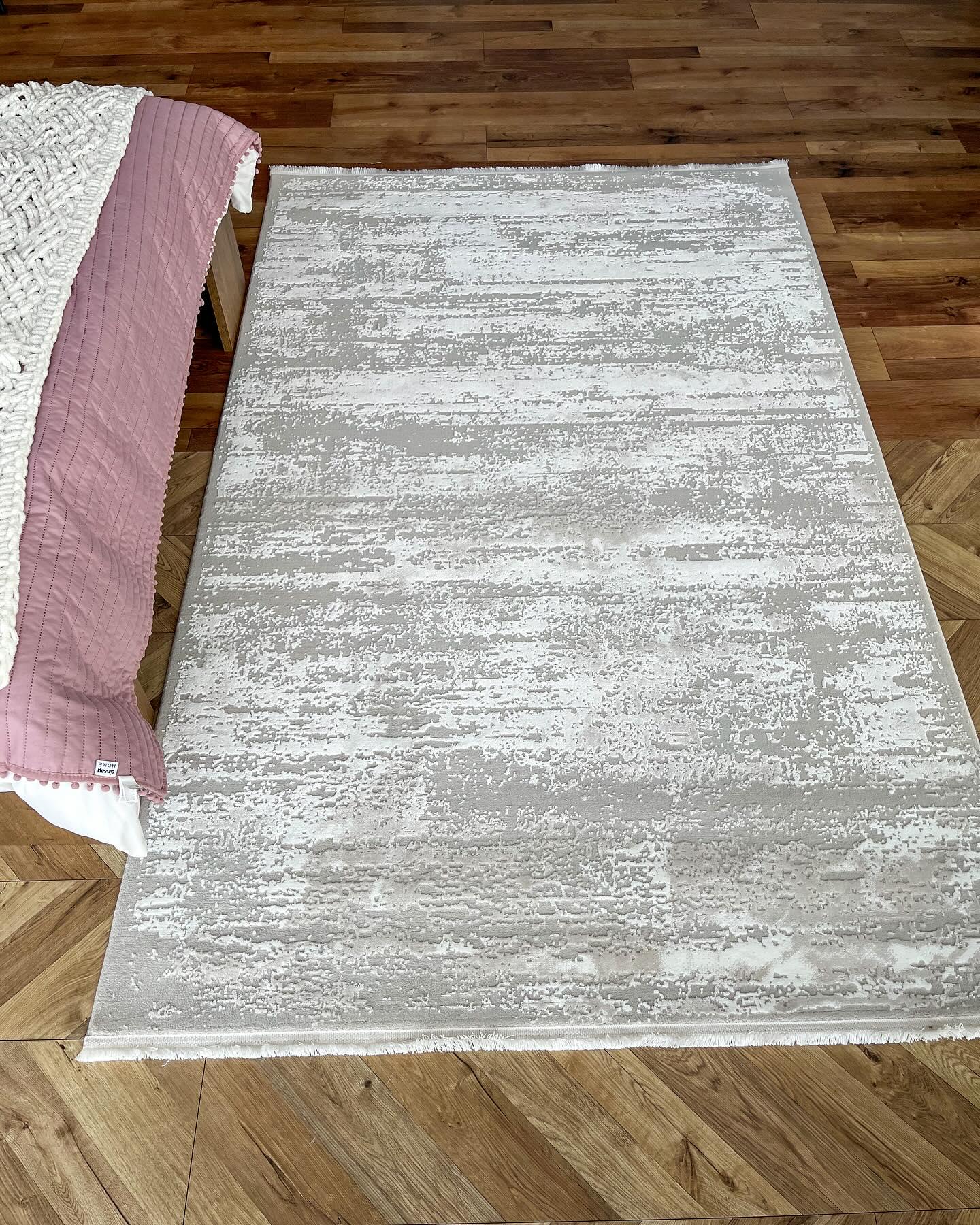 Ковер прямоугольный с плотным ворсом 120х180 см Серый