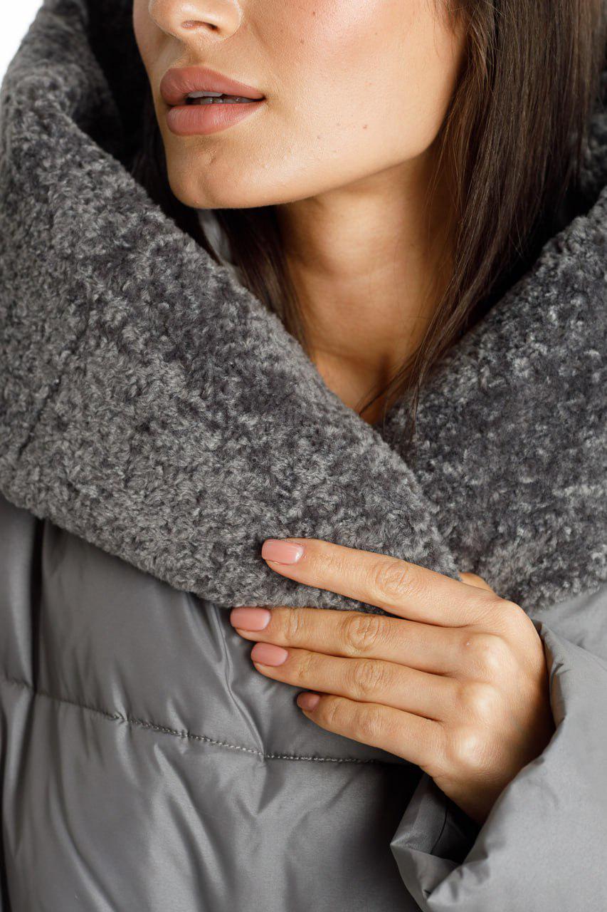 Пуховик на овчине Lora Duvetti р. 58 Серый (617m\58) - фото 4 Пуховик на овчине Lora Duvetti р. 58 Серый (617m\58) - фото 4