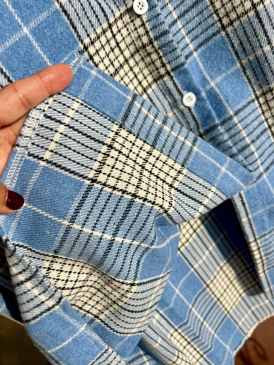 Рубашка женская Baoyu 221 клетчатая оверсайз в клетку теплый байковый карман OS Голубой (2766) - фото 4 Рубашка женская Baoyu 221 клетчатая оверсайз в клетку теплый байковый карман OS Голубой (2766) - фото 4